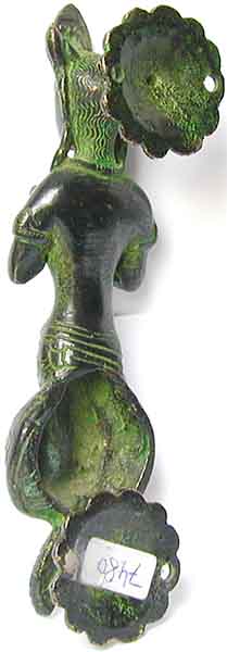 Trgriff, Naga,