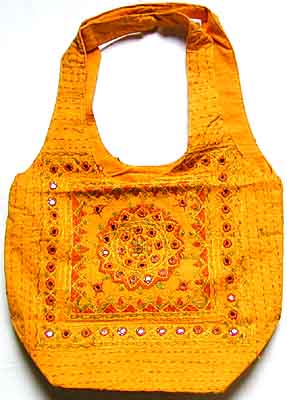  Schultertasche aus Rajasthan 