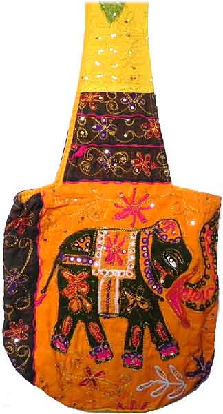  Schultertasche aus Rajasthan