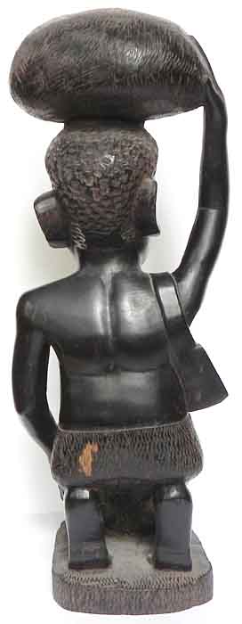 Frauenskulptur