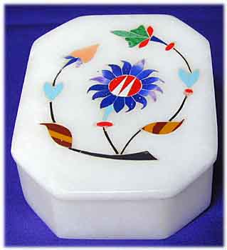 Alabaster Schmuckkstchen 